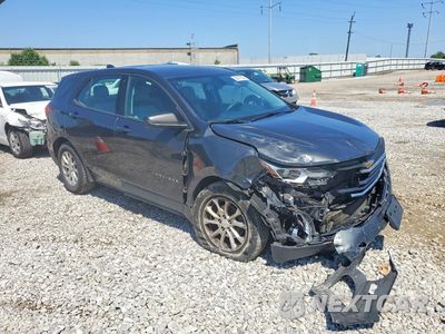 Czwarte zdjęcie samochodu z boku: 2019 CHEVROLET EQUINOX LS VIN:2GNAXHEV9K6172029 - miniatura