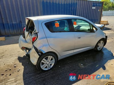 Trzecie zdjęcie samochodu z tyłu: 2013 CHEVROLET SPARK LS VIN:KL8CB6S96DC506726 - miniatura