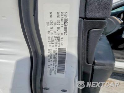 Zdjęcie 13 z 13 samochodu: 2015 JEEP GRAND CHEROKEE LAREDO VIN:1C4RJEAG0FC668496 - miniatura