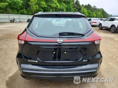 Zdjęcie 6 z 14 samochodu: 2022 NISSAN KICKS SV VIN:3N1CP5CV6NL502862 - miniatura
