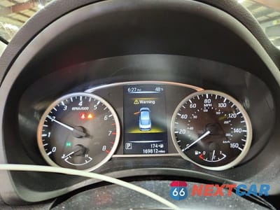 Zdjęcie 9 z 12 samochodu: 2017 NISSAN SENTRA SV VIN:3N1AB7AP3HY330139 - miniatura