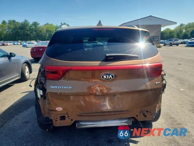 Zdjęcie 6 z 12 samochodu: 2018 KIA SPORTAGE EX VIN:KNDPNCACXJ7373663 - miniatura