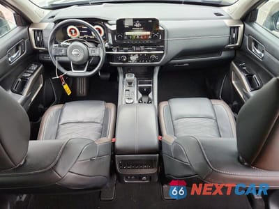 Zdjęcie 8 z 13 samochodu: 2022 NISSAN PATHFINDER PLATINUM VIN:5N1DR3DK3NC201591 - miniatura