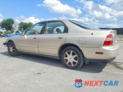 Drugie zdjęcie samochodu z przodu: 1994 HONDA ACCORD EX VIN:1HGCD5653RA104444 - miniatura