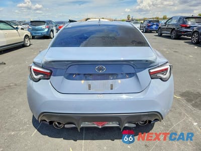 Zdjęcie 6 z 12 samochodu: 2018 TOYOTA 86 BASE VIN:JF1ZNAA12J8700858 - miniatura