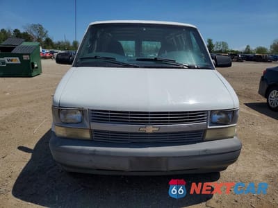 Piąte zdjęcie samochodu w środku: 2000 CHEV ASTRO VIN:1GCDM19W0YB185749 - miniatura