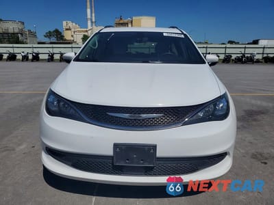 Piąte zdjęcie samochodu w środku: 2021 CHRYSLER VOYAGER LXI VIN:2C4RC1DG7MR541540 - miniatura