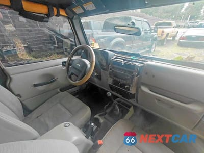 Zdjęcie 9 z 10 samochodu: 2005 JEEP WRANGLER X VIN:1J4FA39S55P344574 - miniatura