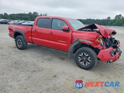 Czwarte zdjęcie samochodu z boku: 2017 TOYOTA TACOMA TRD OFF-ROAD VIN:5TFDZ5BN9HX019906 - miniatura