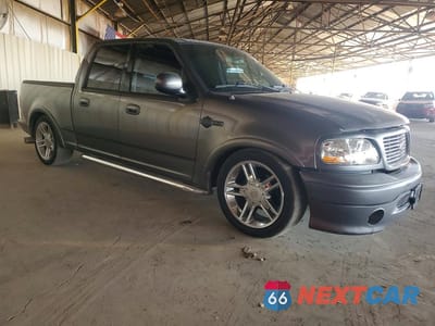 Czwarte zdjęcie samochodu z boku: 2002 FORD F150 SUPERCREW HARLEY DAVIDSON VIN:1FTRW07302KC78846 - miniatura