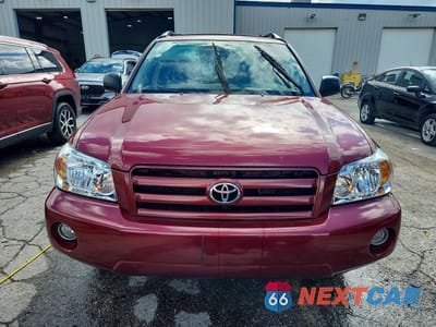 Piąte zdjęcie samochodu w środku: 2006 TOYOTA HIGHLANDER LIMITED VIN:JTEEP21A760174575 - miniatura