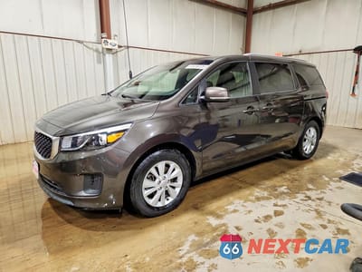 2017 KIA SEDONA LX KNDMB5C18H6308877 - główne zdjęcie licytacji z USA - miniatura