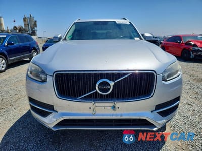 Piąte zdjęcie samochodu w środku: 2016 VOLVO XC90 T6 VIN:YV4A22PK5G1039783 - miniatura