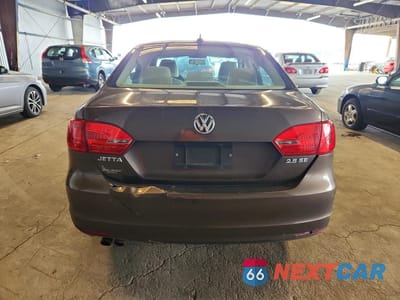 Zdjęcie 6 z 12 samochodu: 2011 VOLKSWAGEN JETTA SE VIN:3VWDZ7AJ3BM349142 - miniatura