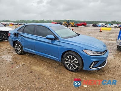 Czwarte zdjęcie samochodu z boku: 2025 VOLKSWAGEN JETTA S VIN:3VW5X7BU5SM109190 - miniatura