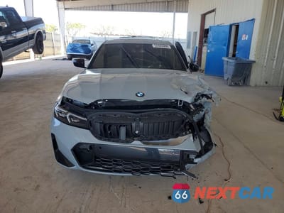 Piąte zdjęcie samochodu w środku: 2023 BMW 330I VIN:3MW69FF08P8C84615 - miniatura