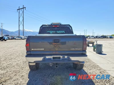 Zdjęcie 6 z 12 samochodu: 2004 CHEVROLET SILVERADO K1500 VIN:2GCEK13T141389558 - miniatura