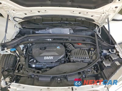 Zdjęcie 12 z 14 samochodu: 2016 BMW X1 XDRIVE28I VIN:WBXHT3C31G5E48462 - miniatura