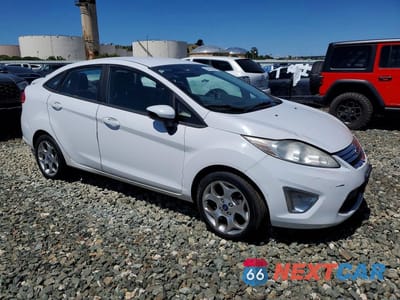 Czwarte zdjęcie samochodu z boku: 2012 FORD FIESTA SEL VIN:3FADP4CJ9CM103840 - miniatura