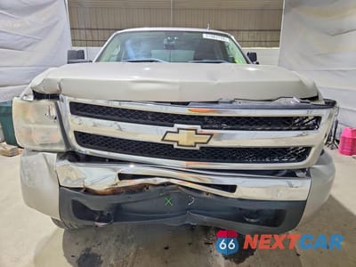 Piąte zdjęcie samochodu w środku: 2009 CHEVROLET SILVERADO K1500 VIN:3GCEK13C19G176608 - miniatura