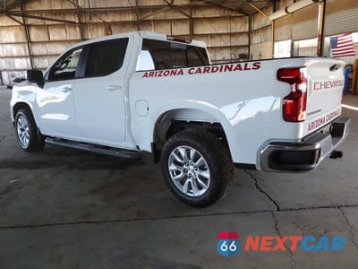 Drugie zdjęcie samochodu z przodu: 2026 CHEVROLET SILVERADO C1500 LT VIN:3GCPACEK1TG156927 - miniatura