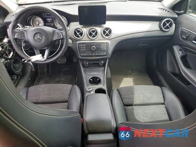 Zdjęcie 8 z 13 samochodu: 2017 MERCEDES-BENZ GLA 250 4MATIC VIN:WDCTG4GB0HJ292711 - miniatura