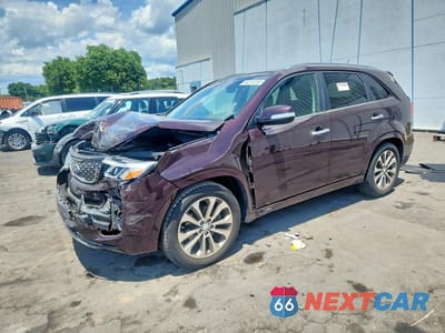 2015 KIA SORENTO SX 5XYKW4A70FG577317 - główne zdjęcie licytacji z USA - miniatura