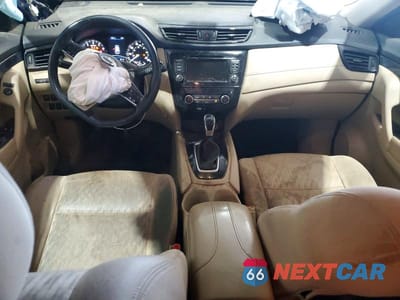 Zdjęcie 8 z 14 samochodu: 2020 NISSAN ROGUE SV VIN:KNMAT2MT7LP500213 - miniatura