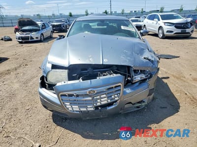 Piąte zdjęcie samochodu w środku: 2006 CHRYSLER 300 VIN:2C3KA53G06H177698 - miniatura