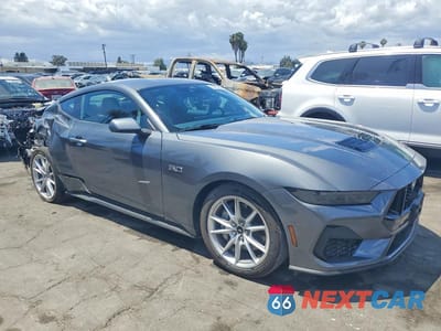Czwarte zdjęcie samochodu z boku: 2026 FORD MUSTANG GT VIN:1FA6P8CF1T5407729 - miniatura