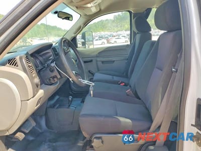 Zdjęcie 7 z 12 samochodu: 2012 CHEVROLET SILVERADO K2500 HEAVY DUTY VIN:1GC2KVCGXCZ226880 - miniatura