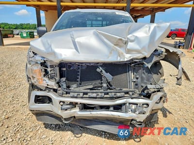 Piąte zdjęcie samochodu w środku: 2018 FORD F150 SUPERCREW VIN:1FTEW1EP5JFC12410 - miniatura