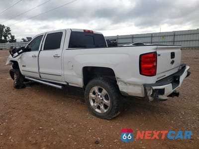 Drugie zdjęcie samochodu z przodu: 2019 CHEVROLET SILVERADO K2500 HEAVY DUTY LTZ VIN:1GC1KTEY6KF234318 - miniatura
