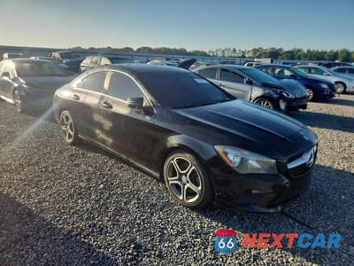 Czwarte zdjęcie samochodu z boku: 2014 MERCEDES-BENZ CLA 250 4MATIC VIN:WDDSJ4GB9EN143226 - miniatura