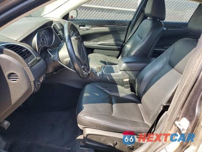 Zdjęcie 7 z 12 samochodu: 2015 CHRYSLER 300 LIMITED VIN:2C3CCAAG0FH797008 - miniatura