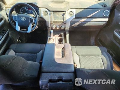 Zdjęcie 8 z 12 samochodu: 2017 TOYOTA TUNDRA SR5 VIN:5TFUW5F1XHX596525 - miniatura