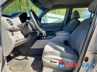 Zdjęcie 7 z 13 samochodu: 2011 HONDA PILOT EX VIN:5FNYF4H45BB103094 - miniatura