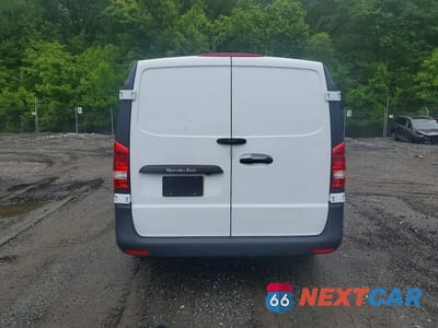 Zdjęcie 6 z 13 samochodu: 2023 MERCEDES-BENZ METRIS VIN:W1YV0CEY7P4330190 - miniatura