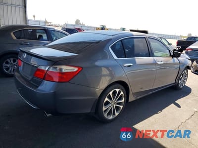 Trzecie zdjęcie samochodu z tyłu: 2015 HONDA ACCORD SPORT VIN:1HGCR2F55FA065531 - miniatura