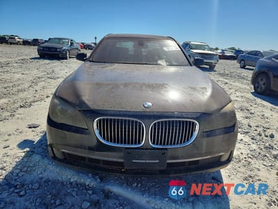 Piąte zdjęcie samochodu w środku: 2011 BMW 750 I VIN:WBAKX6C56BC197110 - miniatura