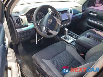 Zdjęcie 8 z 12 samochodu: 2016 TOYOTA TUNDRA SR5 VIN:5TFRM5F19GX106652 - miniatura