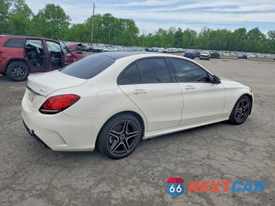 Trzecie zdjęcie samochodu z tyłu: 2019 MERCEDES-BENZ C 300 4MATIC VIN:55SWF8EB2KU302278 - miniatura