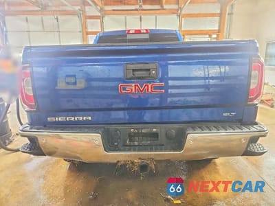 Zdjęcie 6 z 12 samochodu: 2017 GMC SIERRA K1500 SLT VIN:3GTU2NEC5HG371044 - miniatura