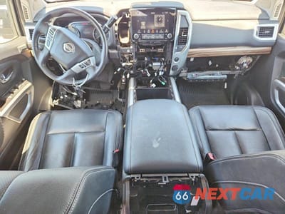 Zdjęcie 8 z 12 samochodu: 2020 NISSAN TITAN SL VIN:1N6AA1EDXLN509570 - miniatura