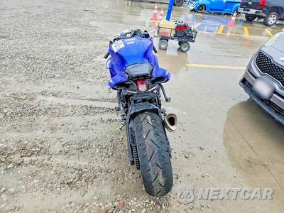 Czwarte zdjęcie samochodu z boku: 2026 YAMAHA YZF1000 VIN:JYARNA7EXTA000985 - miniatura