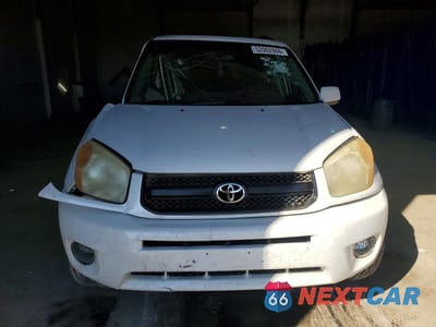 Piąte zdjęcie samochodu w środku: 2005 TOYOTA RAV4 BASE VIN:JTEHD20V650057160 - miniatura