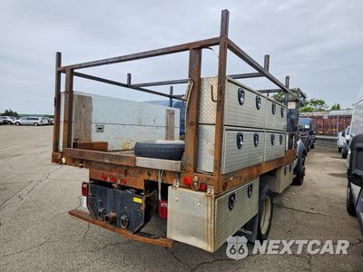 Trzecie zdjęcie samochodu z tyłu: 2016 FORD F450 SUPER DUTY VIN:1FDTF4GT9GEC62062 - miniatura