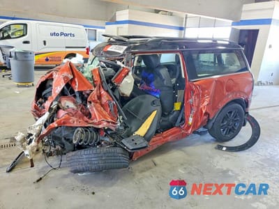 2014 MINI COOPER CLUBMAN WMWZF3C5XET571612 - główne zdjęcie licytacji z USA - miniatura