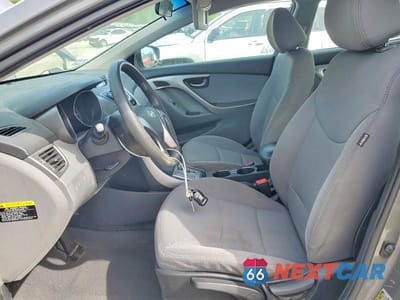 Zdjęcie 7 z 12 samochodu: 2013 HYUNDAI ELANTRA GLS VIN:5NPDH4AE0DH435332 - miniatura