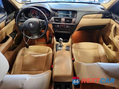 Zdjęcie 8 z 13 samochodu: 2011 BMW X3 XDRIVE28I VIN:5UXWX5C50BL712888 - miniatura